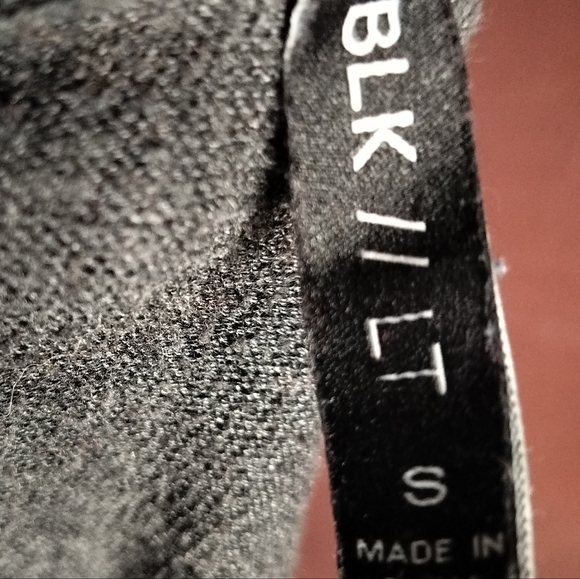 NWOT BLK // LT Button Up Cardigan - Picture 5 of 8